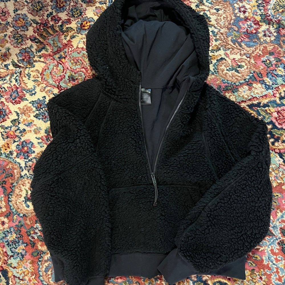 Lululemon Black Sherpa Hoodie SIZE XS/S